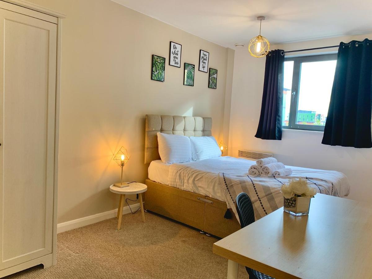 Insta-Style Penthouse With Balcony Or 2B Apartment With Balcony Birmingham City Centre Екстер'єр фото