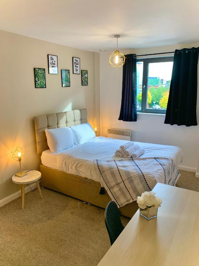 Insta-Style Penthouse With Balcony Or 2B Apartment With Balcony Birmingham City Centre Екстер'єр фото